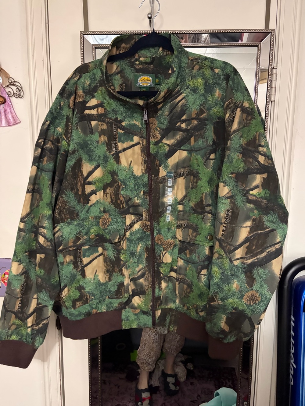 Cabela's seclusion 3d Camo Zip-Front mens Jacket - Green & Brown